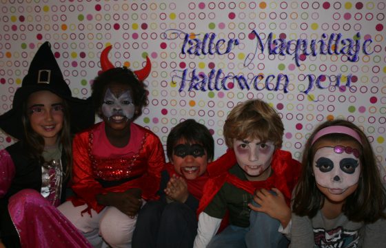 maquillaje-halloween-monster-high-murcielago-vampiro-bruja-gata-araña
